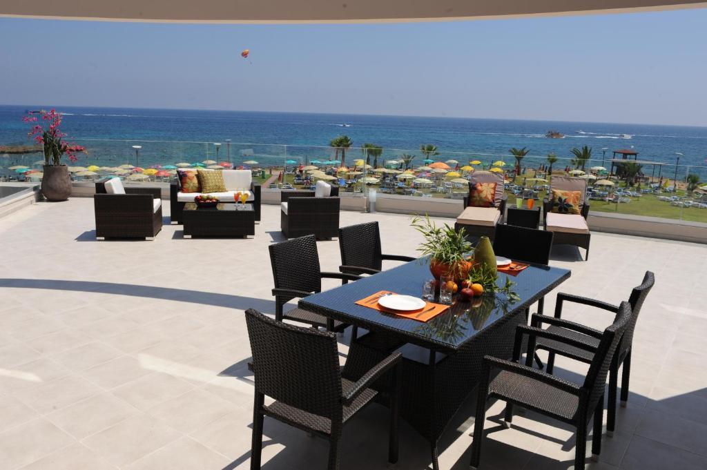 Polyxenia Isaak Luxury Villas And Apartments 프로타라스 객실 사진